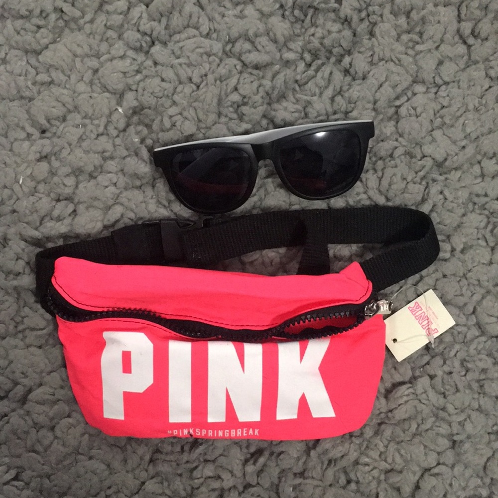VS PINK fanny pack